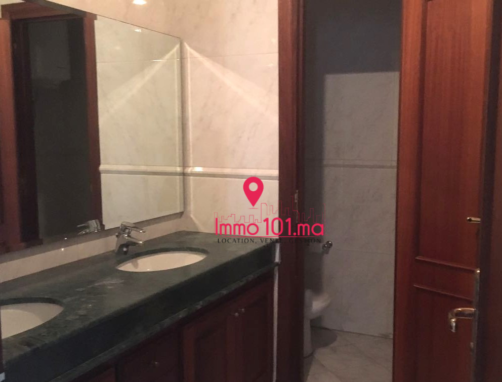 Vente appartement à Hay Riad SIV2145